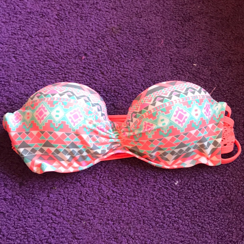 Bandeau bikini top